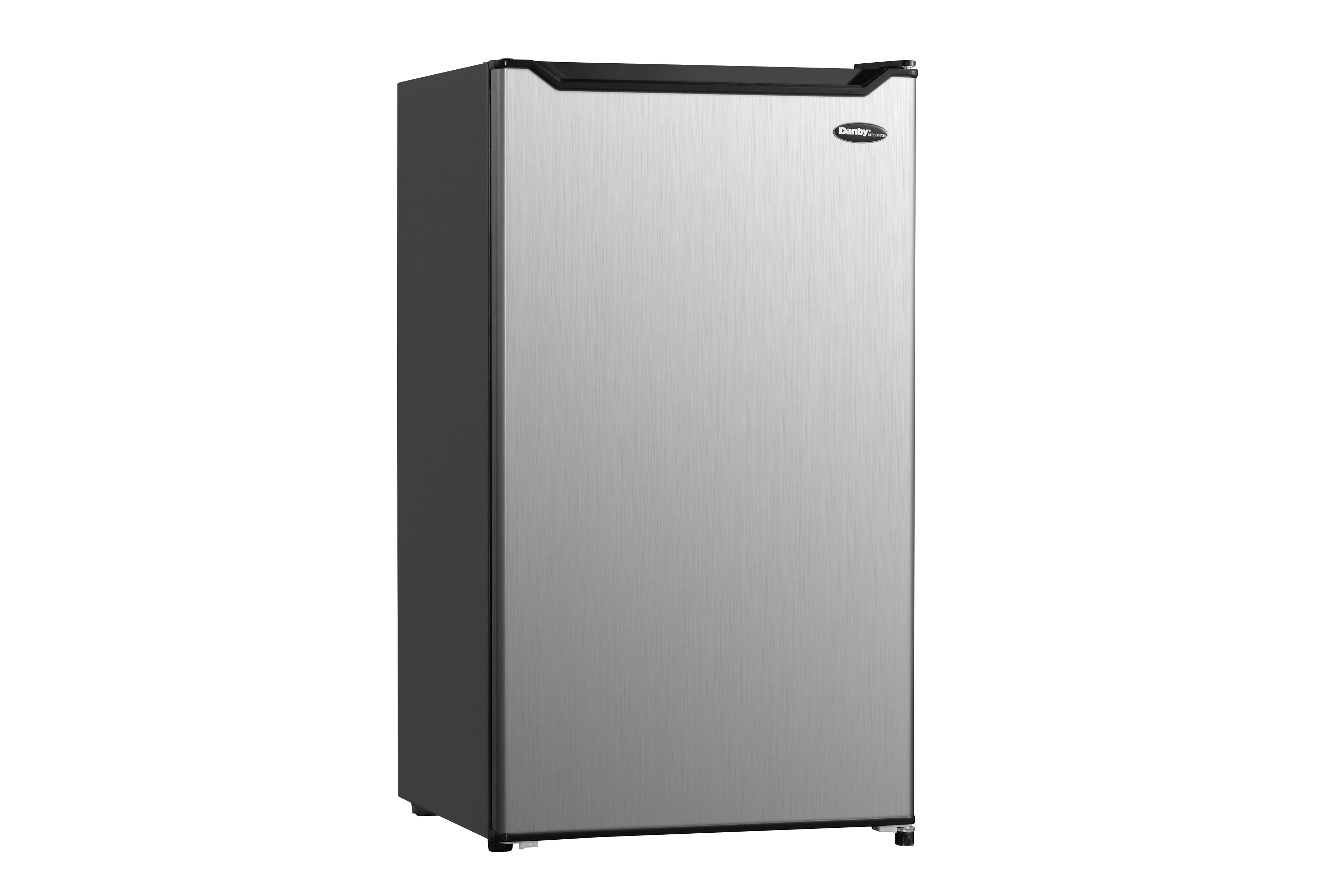 Compact Refrigerator 4.4 Cu Ft Stainless D905487