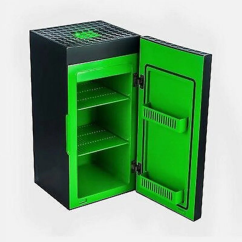 Mini Fridge C769
