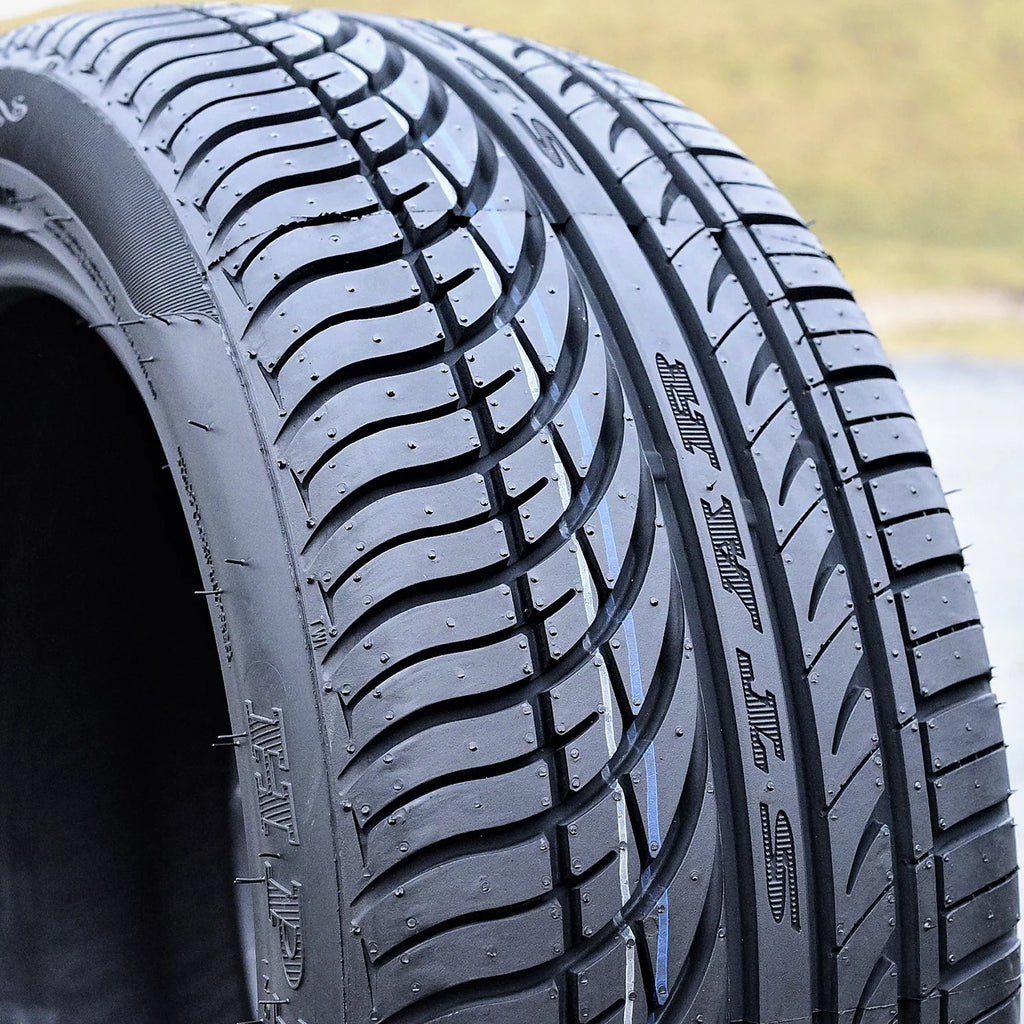 Set of 4 235/55R18 High Performance All-Season Tires S395