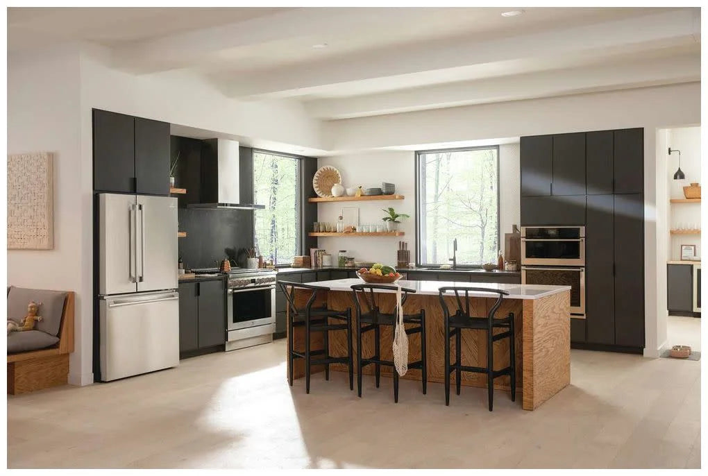 36" Wide 22.6 Cu. Ft. French Door Refrigerator L6970