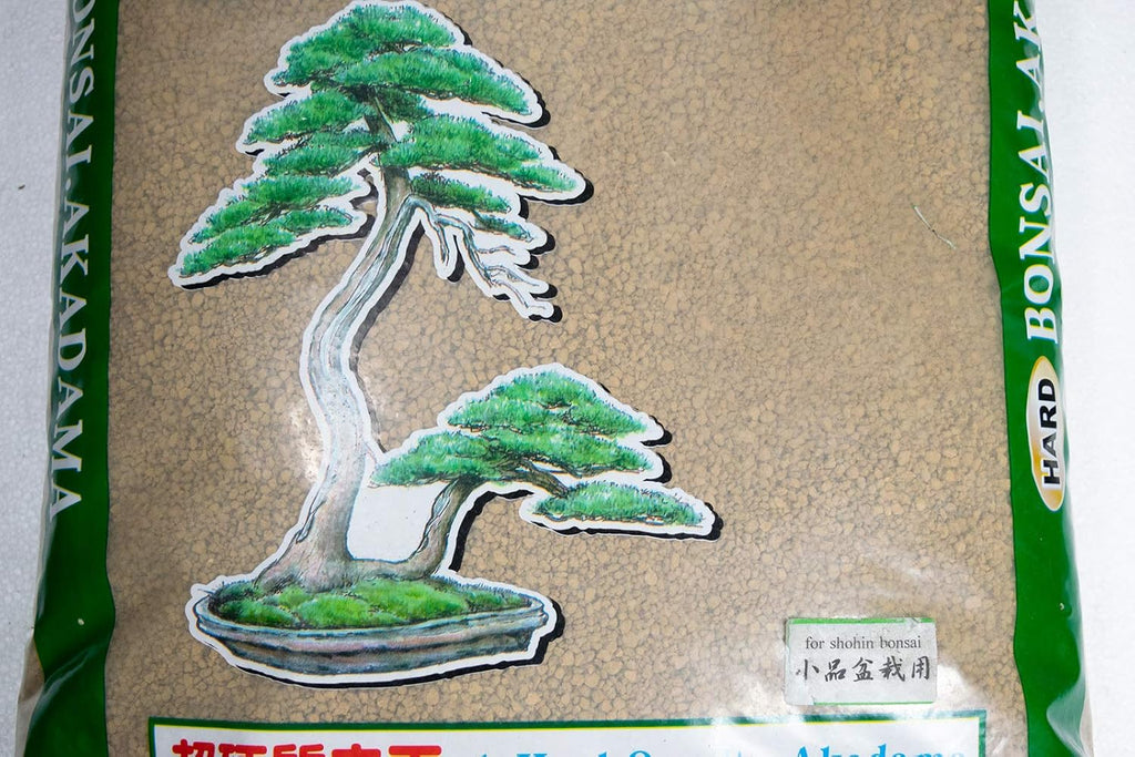 Akadama Bonsai Soil, 13 Liter, 2-3 mm Grain E32814