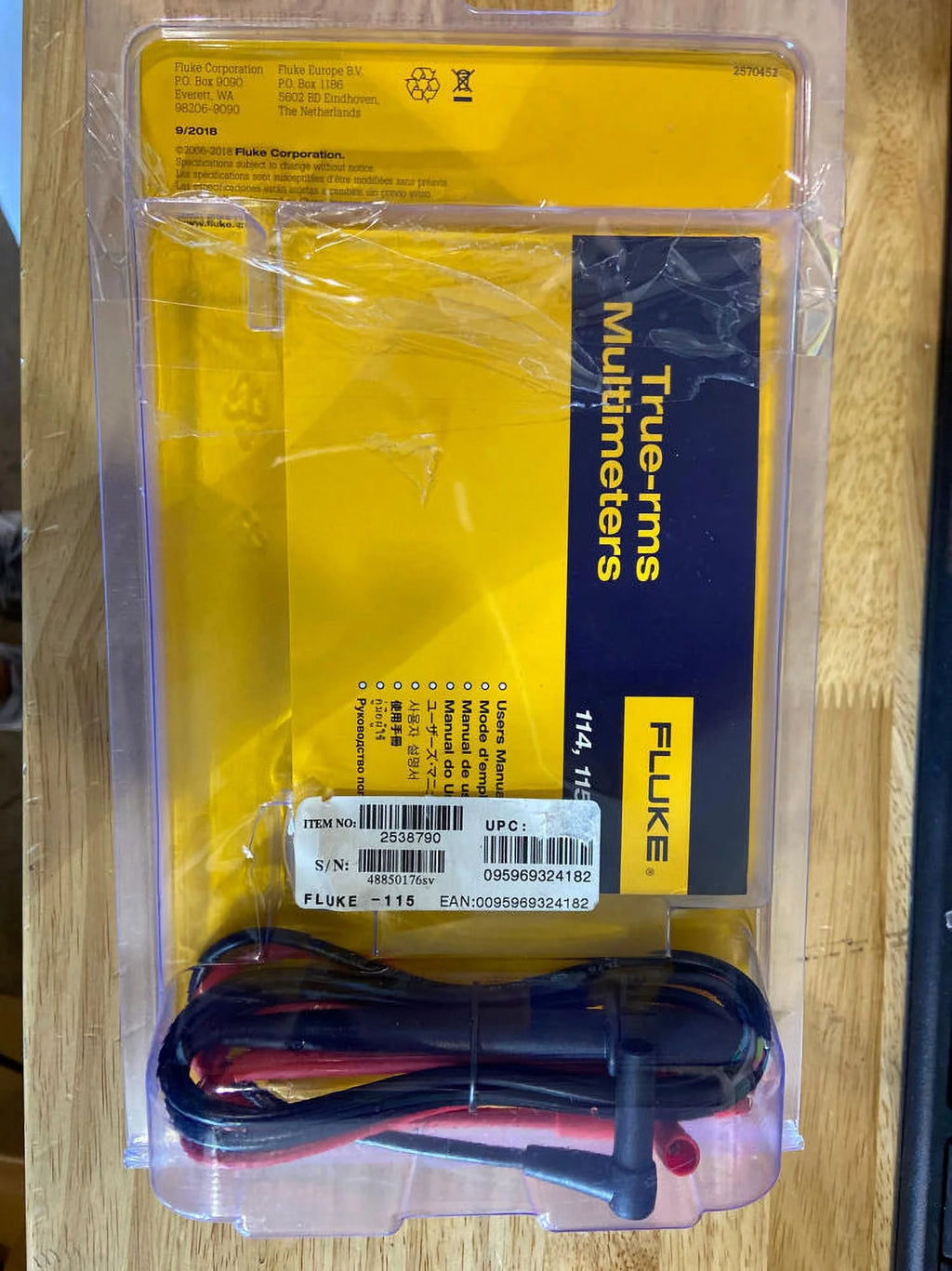 Compact True-RMS Digital Multimeter M35443
