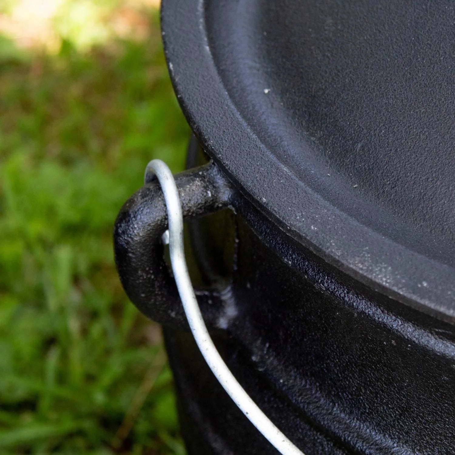 Cast Iron Dutch Oven with Lid, 16 Inch A7511