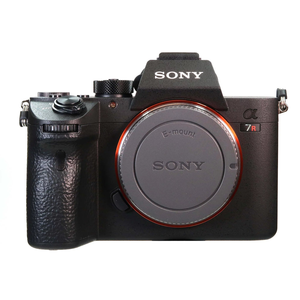 Mirrorless Camera 42.4MP Full-Frame Sensor 4K HDR Video M4581