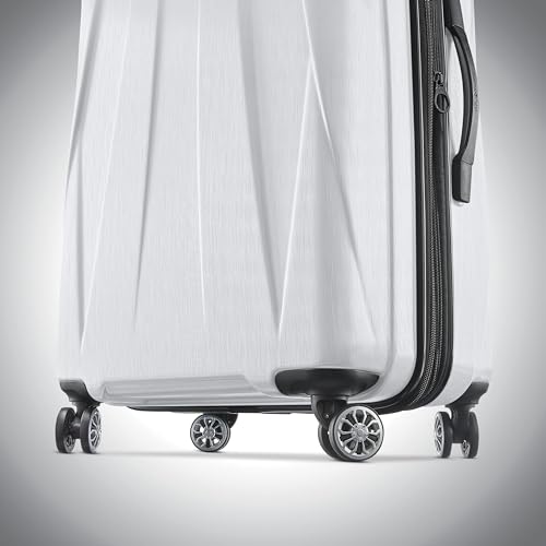 Hardside Expandable Carry-On Luggage with Spinner Wheels, Black, 20-Inch S82043