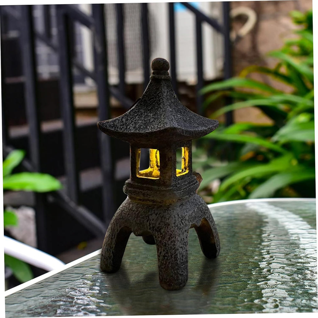 Solar Pagoda Lantern Garden Statue Resin Waterproof Outdoor Decor R5510