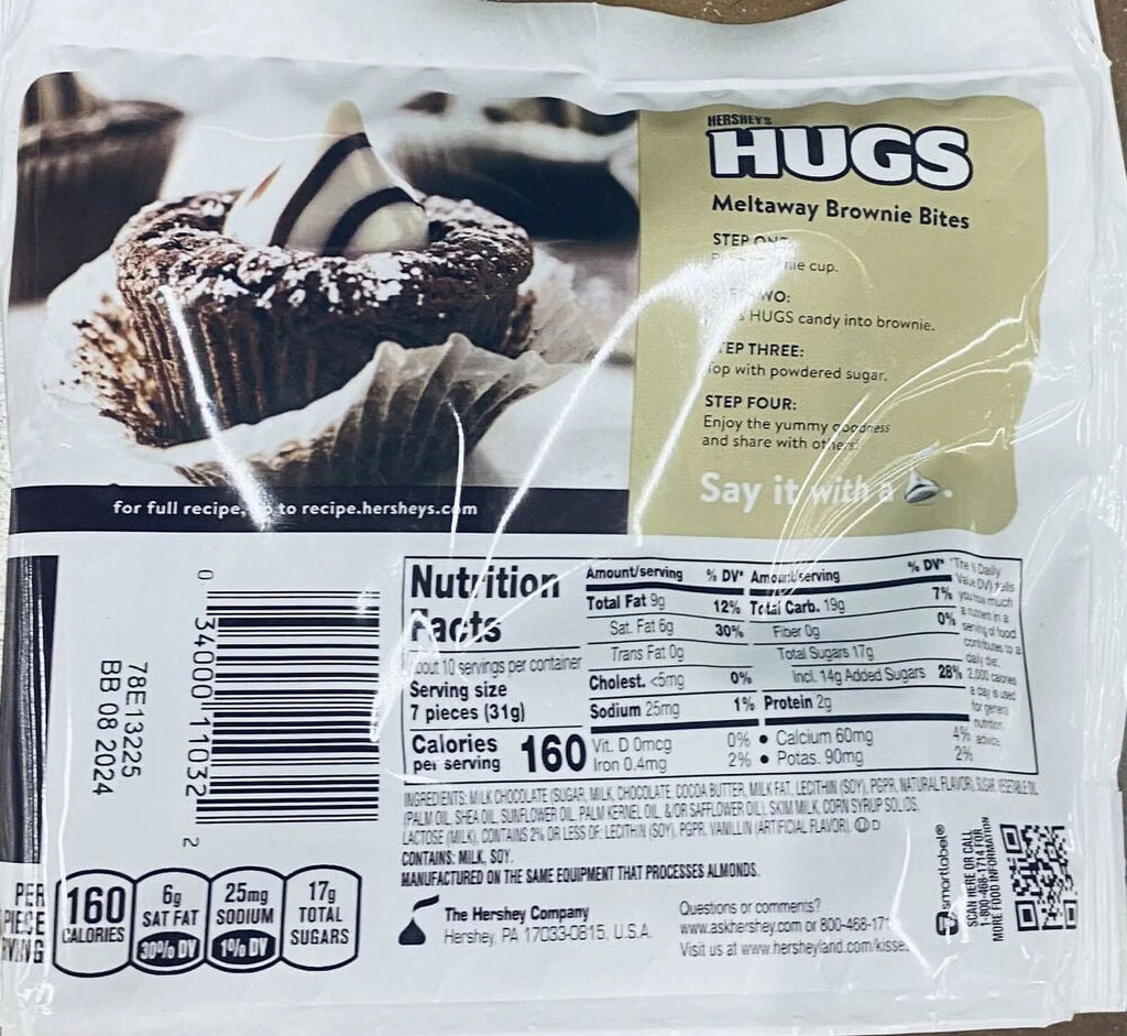 Milk Chocolate and White Creme Candy Share Pack M506998