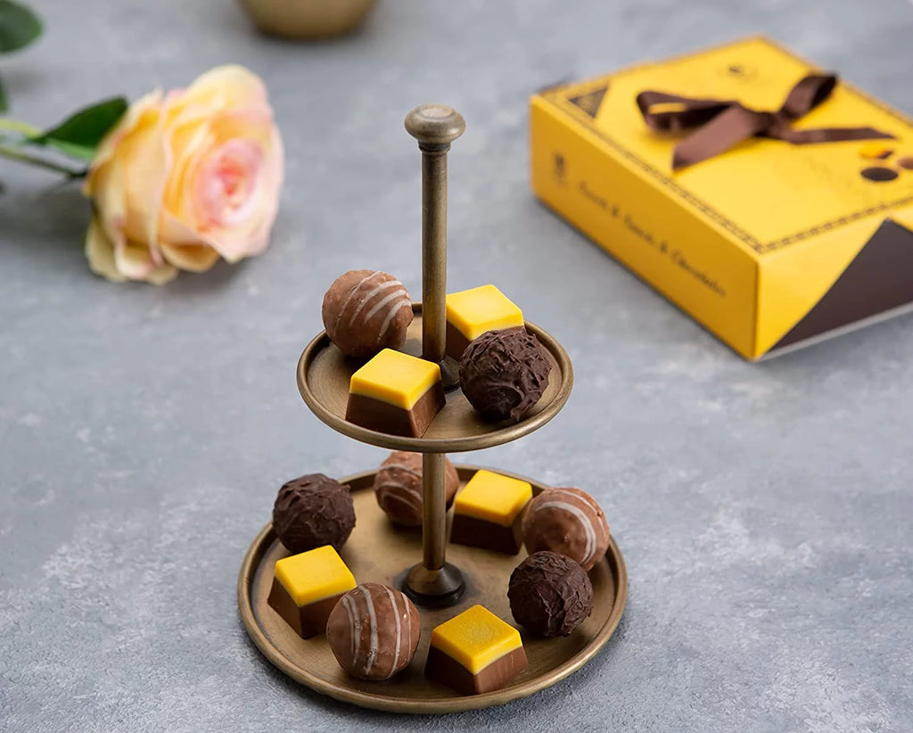 Assorted Chocolate Gift Box, Gourmet Treats J666