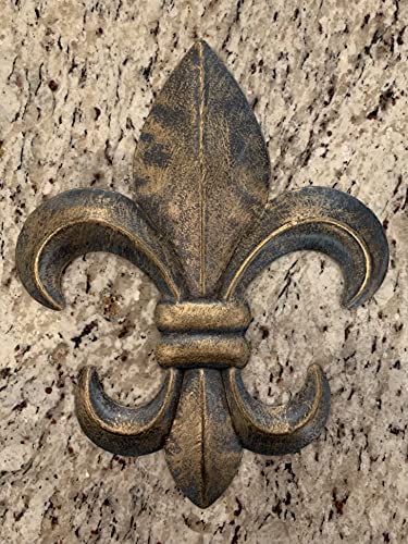 Metal Fleur De Lis Wall Plaque with Hanger E851942