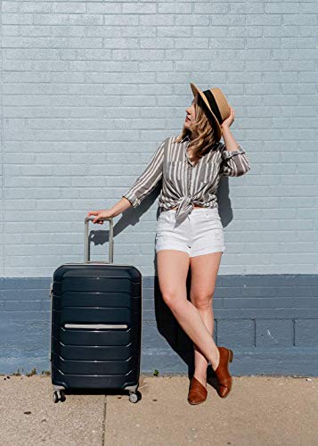 21-Inch Hardside Carry-On Luggage with Spinner Wheels W53970