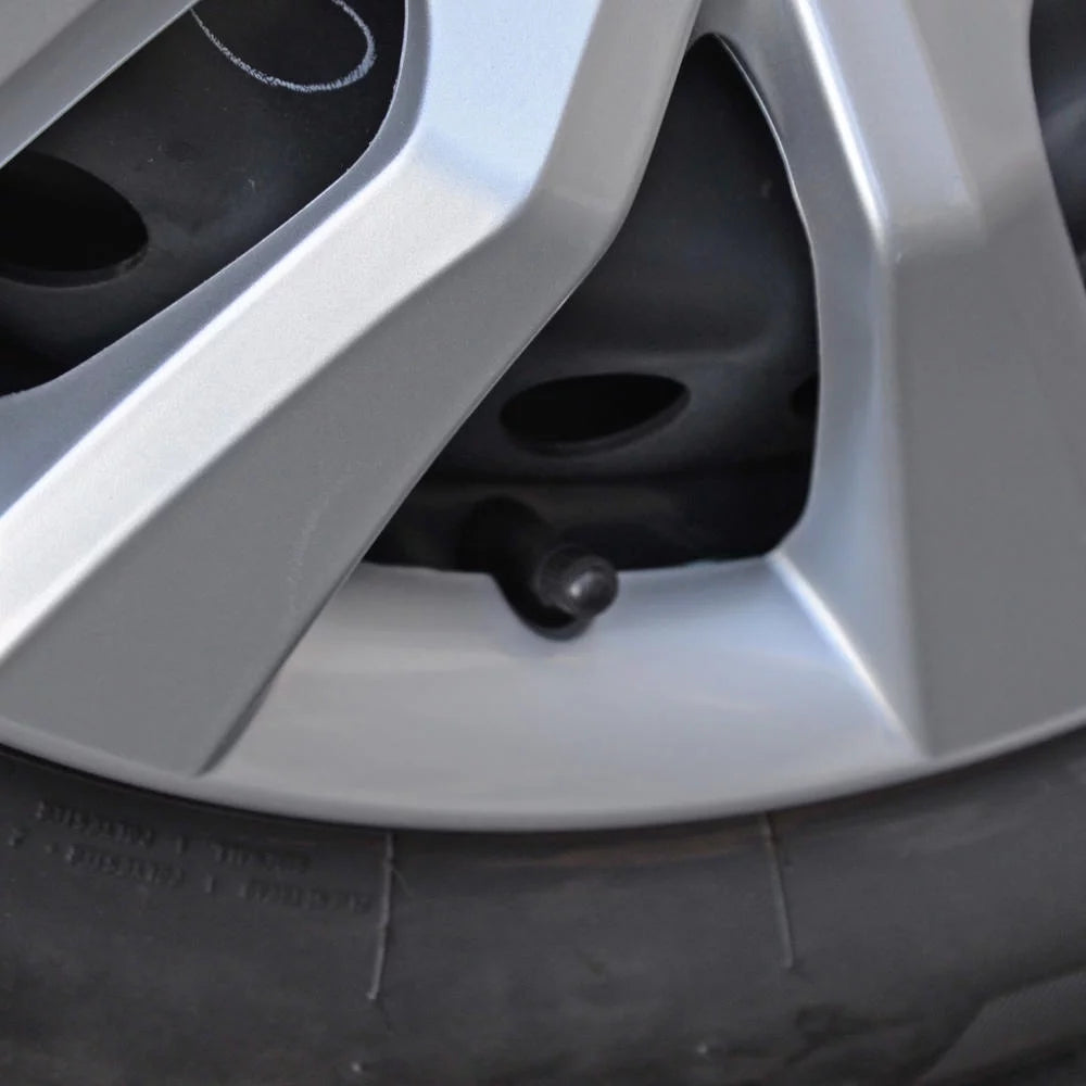 Hubcap Wheel Covers 16 Inch Silver Replica, 4 Pieces Z31952