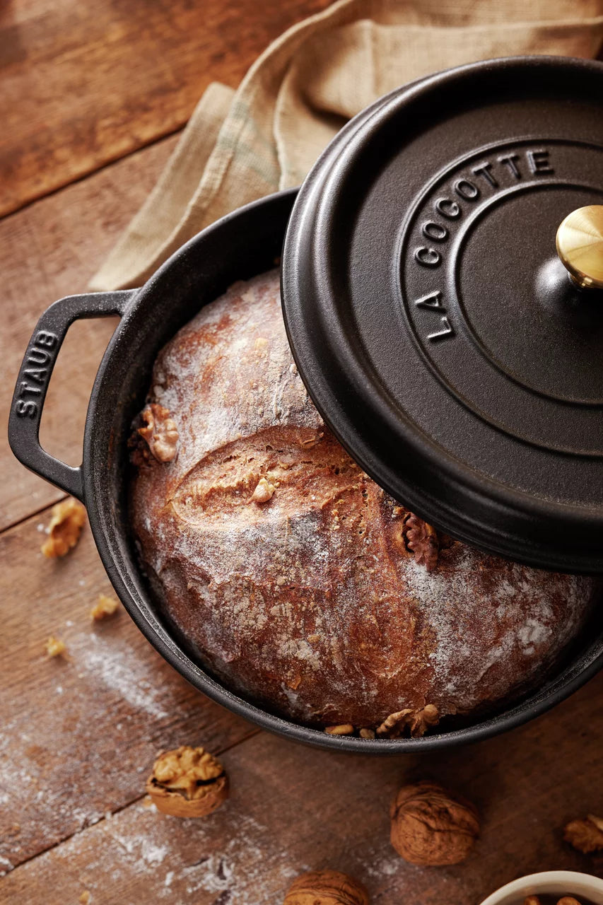 Cast Iron 4-Qt Round Cocotte B795