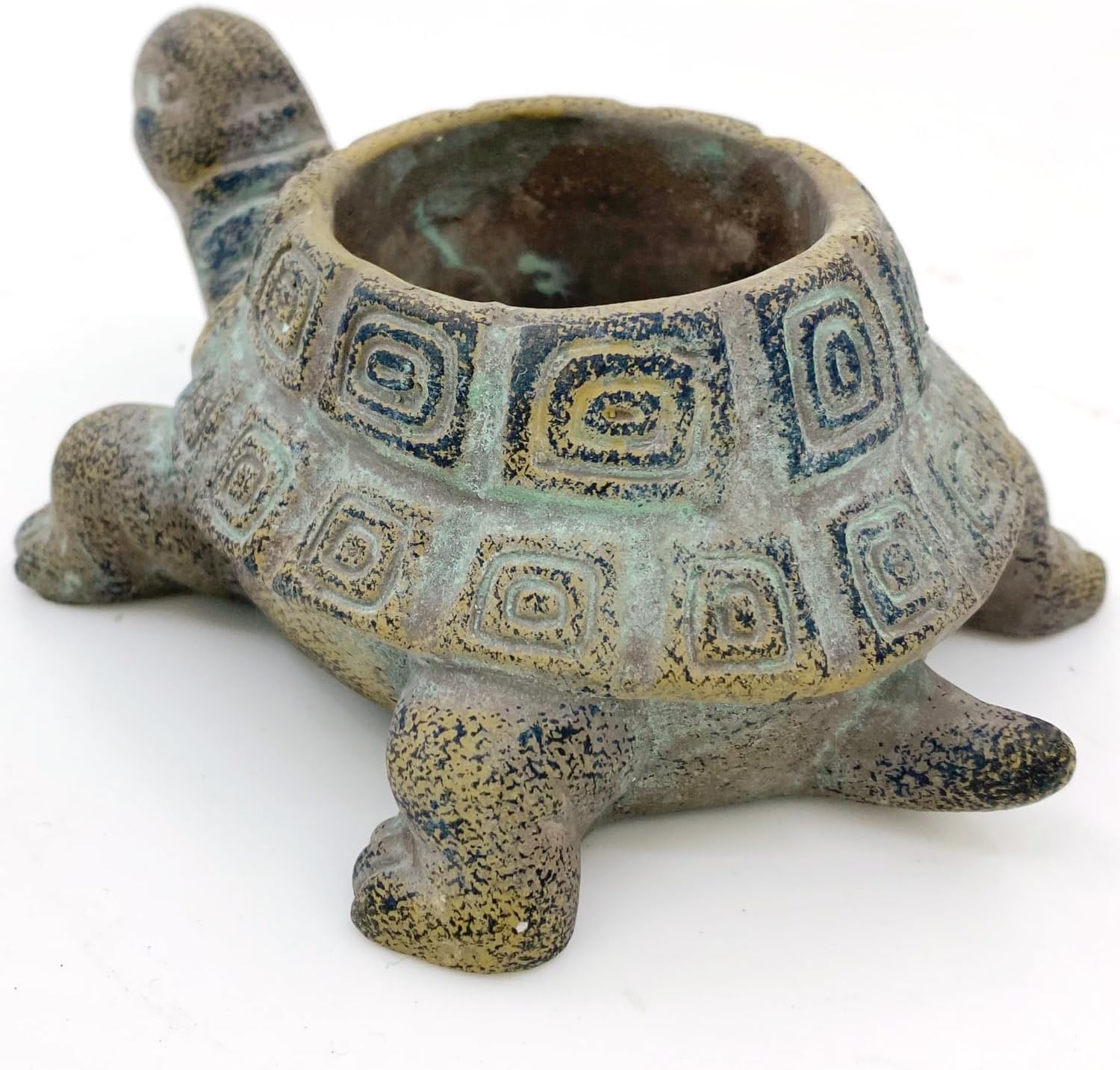 Small Cement Turtle Planter for Succulents D152