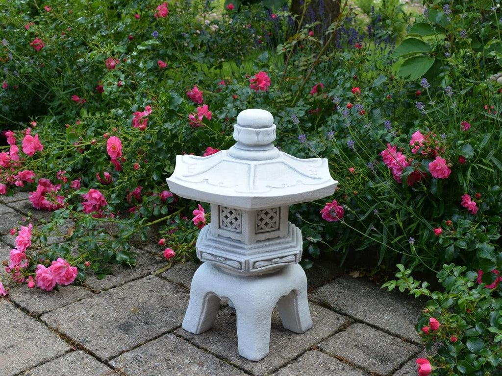 Concrete Pagoda Lantern Statue for Zen Garden Outdoor Decor J228