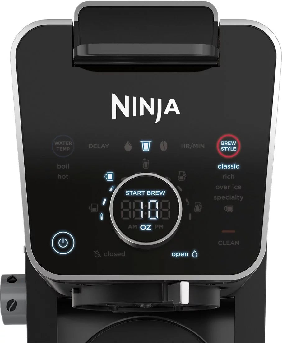Hot & Iced Coffee Maker with Grounds & Pods Q580
