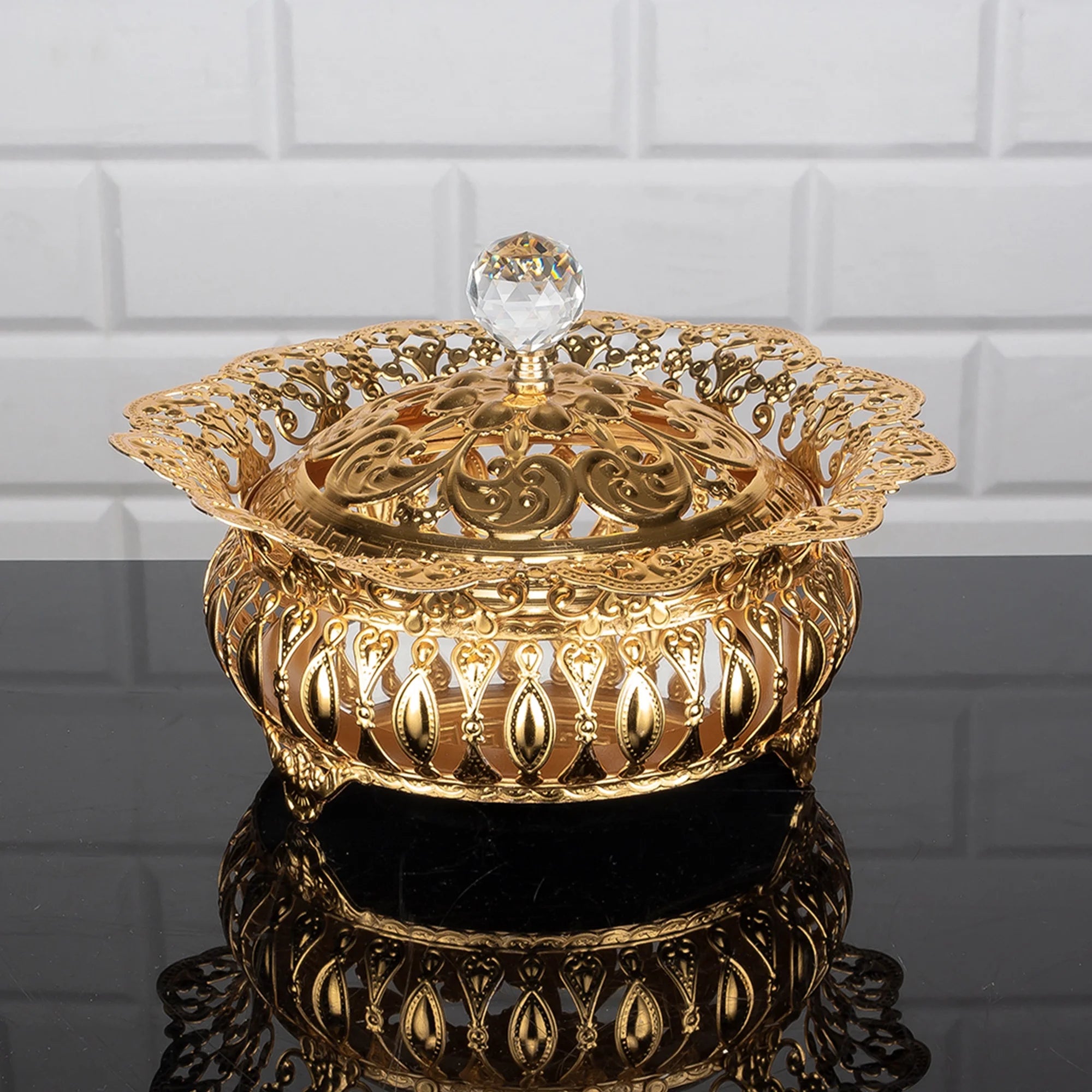 Sugar Serving Bowl with Lid and Crystal Top L7198