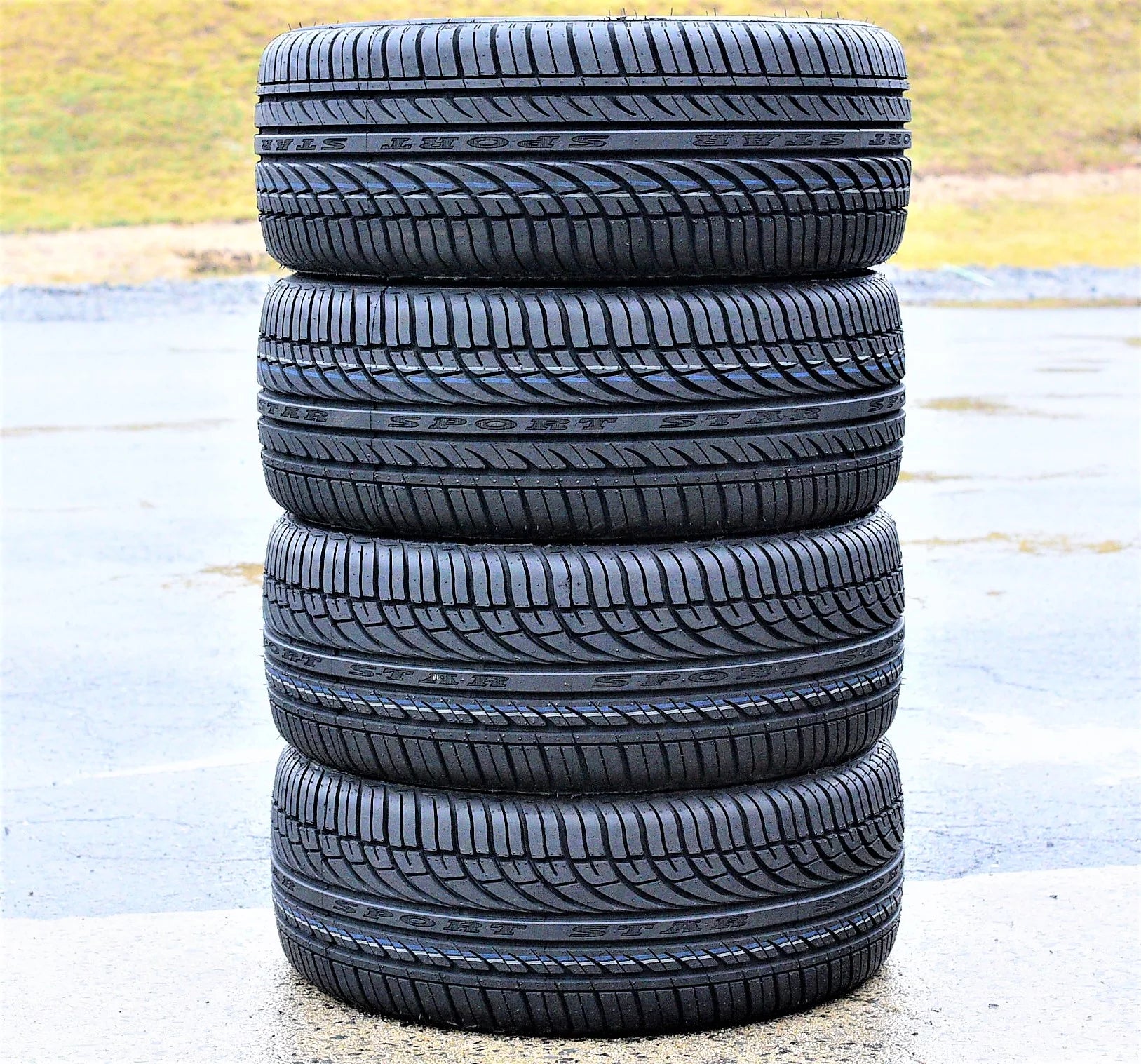 Set of 4 235/55R18 High Performance All-Season Tires S395